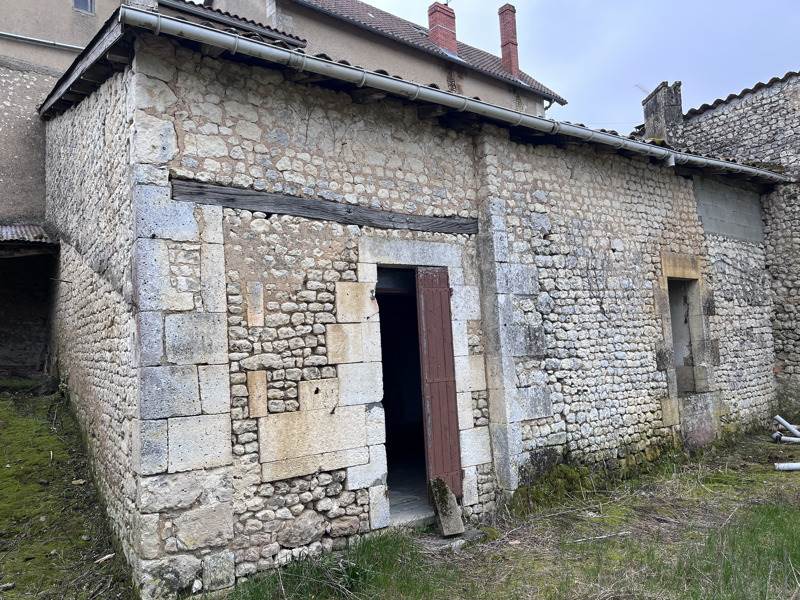 Vente Maison COTEAUX DU BLANZACAIS - 4 pièces -80 m² - (16250)