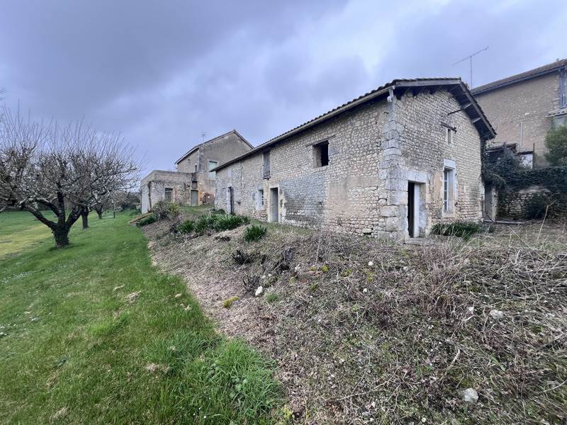 Vente Maison COTEAUX DU BLANZACAIS - 4 pièces -80 m² - (16250)