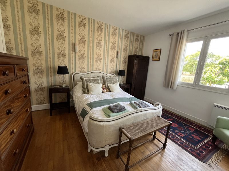 Vente Maison GURAT - 6 pièces -184 m² - (16320)
