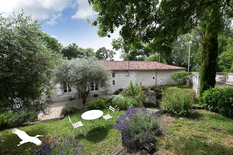 Vente Maison JUIGNAC - 5 pièces -161 m² - (16190)