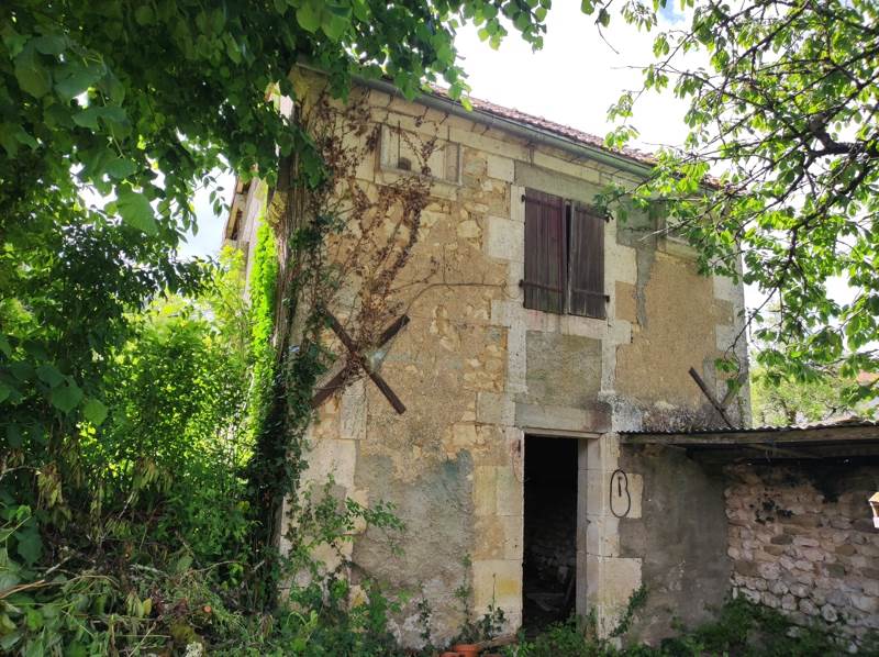 Vente Maison CHADURIE - 4 pièces -132 m² - (16250)