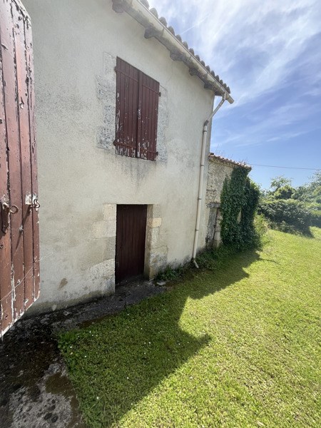 Vente Maison VILLEBOIS LAVALETTE - 4 pièces -77 m² - (16320)