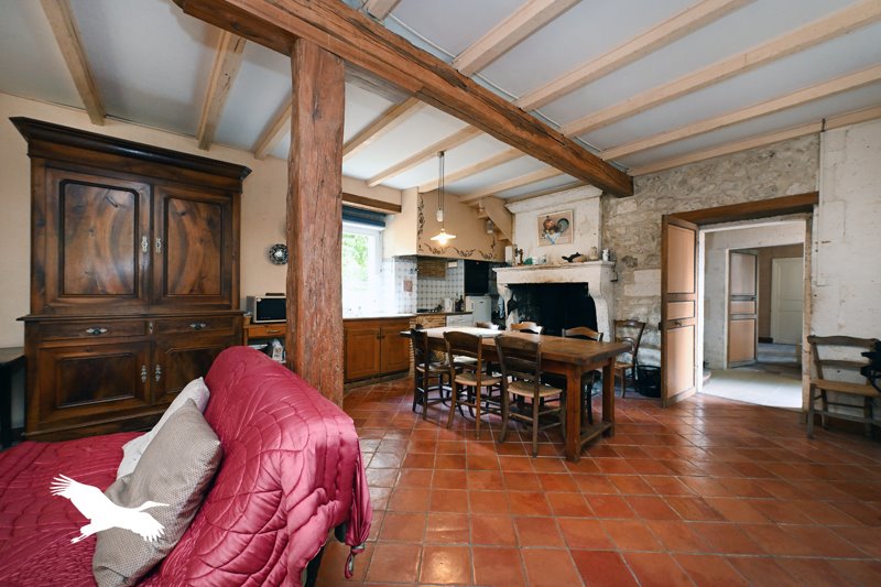 Vente Maison CHADURIE - 7 pièces -224 m² - (16250)