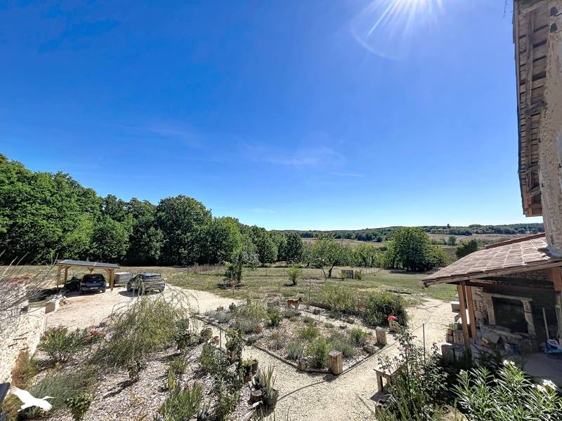 Vente Maison NONAC - 6 pièces -170 m² - (16190)