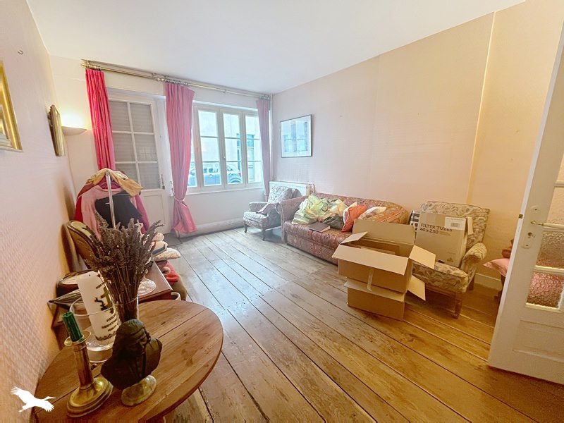 Vente Maison Montmoreau - 3 pièces -120 m² - (16190)