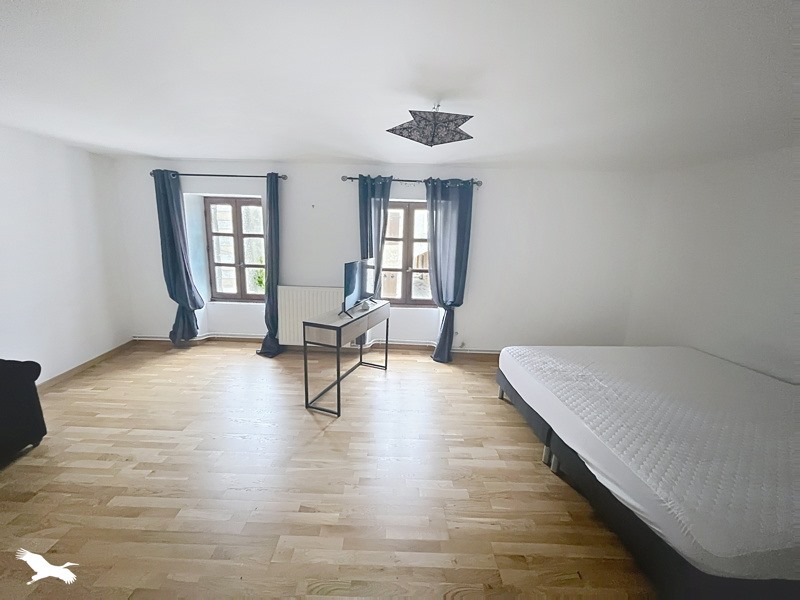 Vente Maison Montmoreau - 4 pièces -140 m² - (16190)