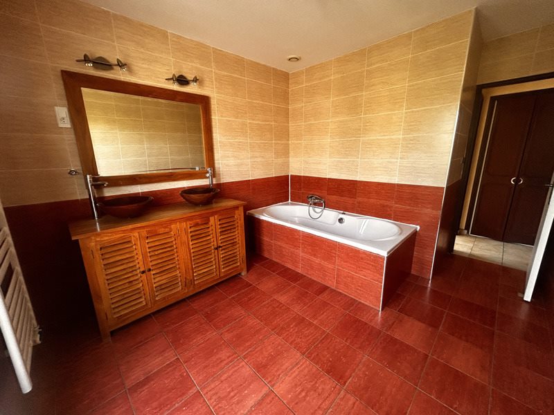 Vente Maison CASTELNAUDARY - 4 pièces -162 m² - (11400)