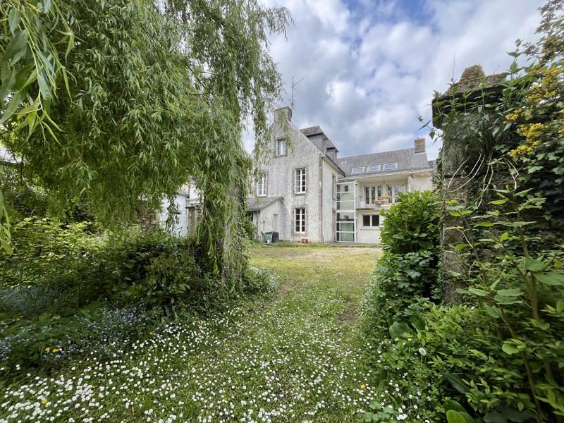 Vente Maison LE FAOUET - 6 pièces -334 m² - (56320)