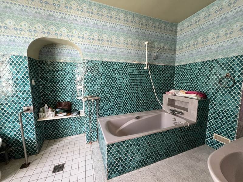 Vente Maison LE FAOUET - 6 pièces -334 m² - (56320)