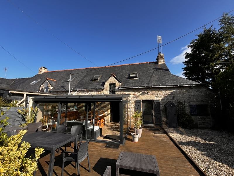 Vente Maison PRIZIAC - 7 pièces -160 m² - (56320)