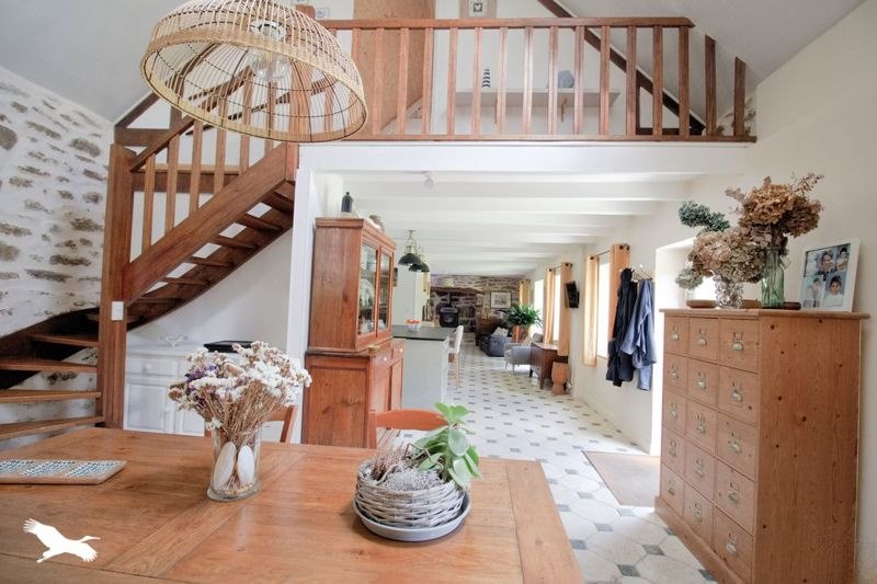 Vente Maison LANVENEGEN - 9 pièces -270 m² - (56320)