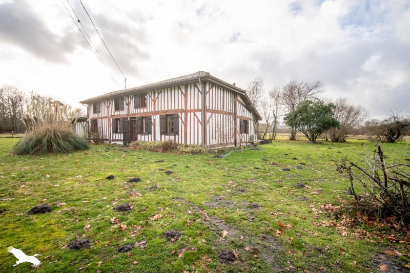 Vente Maison LUGLON - 4 pièces -174 m² - (40630)