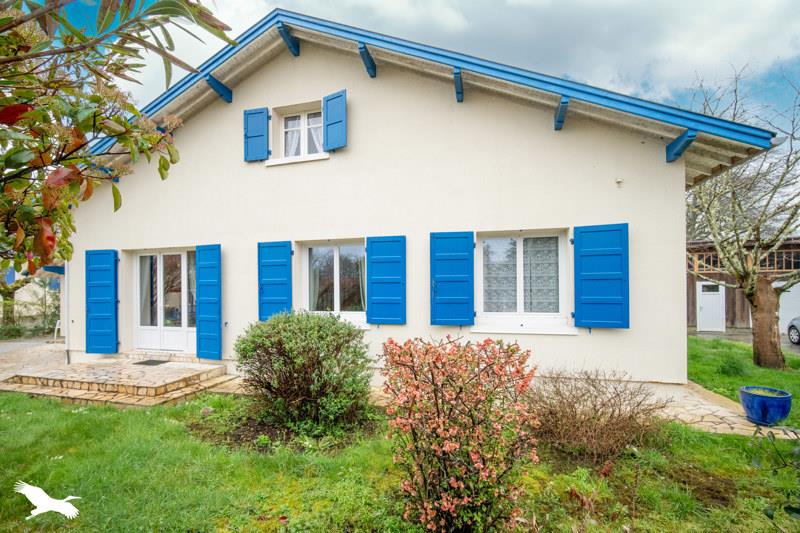 Vente Maison YGOS ST SATURNIN - 5 pièces -144 m² - (40110)
