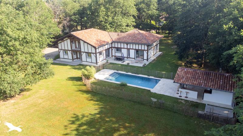 Vente Maison YGOS ST SATURNIN - 5 pièces -218 m² - (40110)