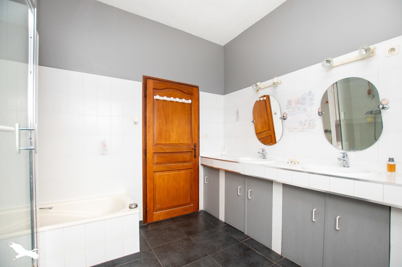 Vente Maison PORTET SUR GARONNE - 7 pièces -220 m² - (31120)
