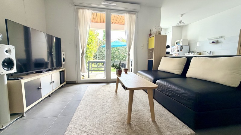 Vente Appartement ROQUETTES - 2 pièces -48 m² - (31120)