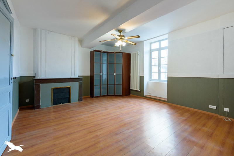 Vente Maison ROQUEFORT - 8 pièces -380 m² - (40120)