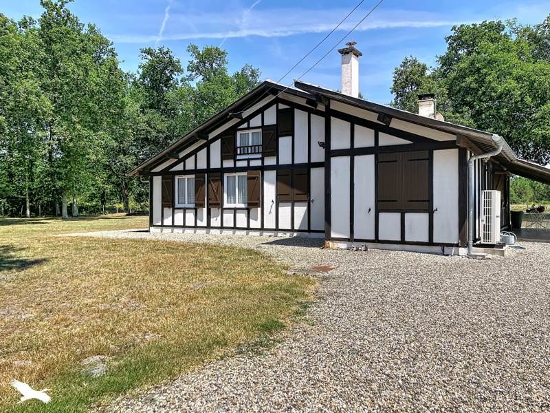Vente Maison LUBBON - 6 pièces -164 m² - (40240)
