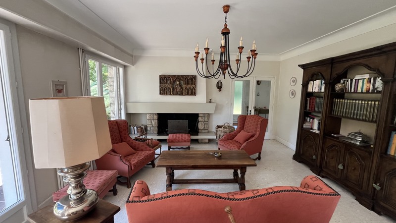 Vente Maison ROQUEFORT - 8 pièces -191 m² - (40120)