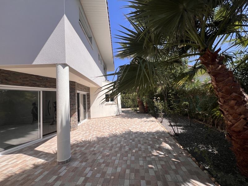 Vente Maison JACOU - 7 pièces -196 m² - (34830)