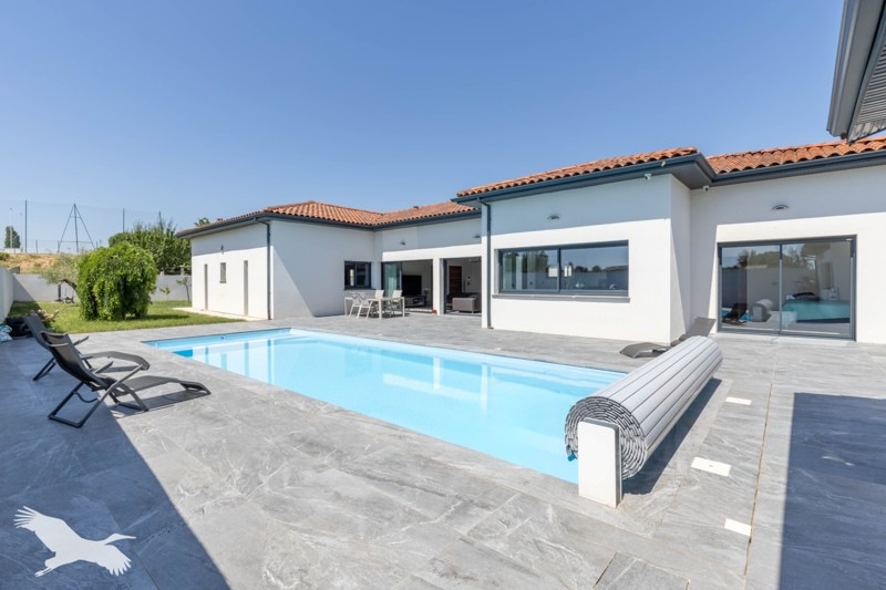 Vente Maison PECHBONNIEU - 6 pièces -229 m² - (31140)