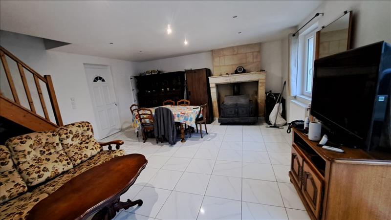 Vente Maison GOURS - 6 pièces -94 m² - (33660)