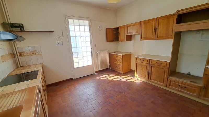 Vente Maison ST SEURIN SUR L ISLE - 7 pièces -224 m² - (33660)
