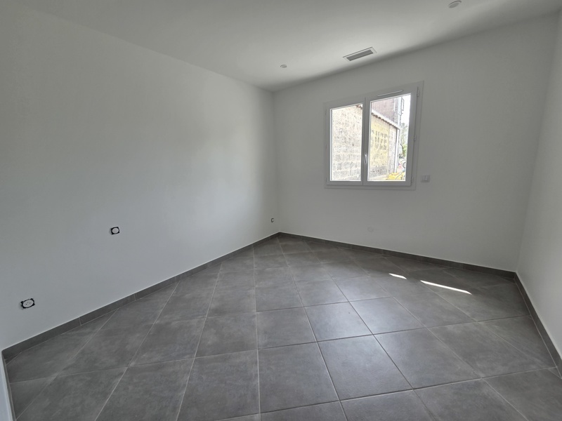 Vente Maison ST MEDARD DE GUIZIERES - 4 pièces -115 m² - (33230)
