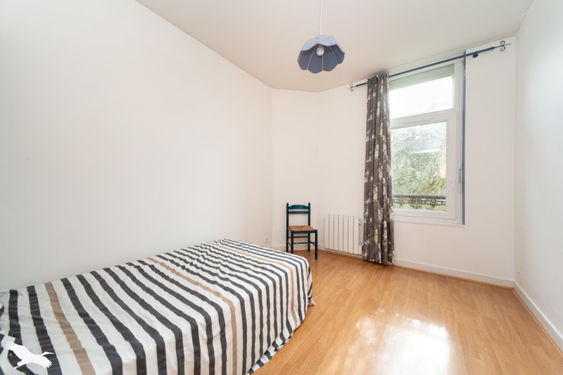 Vente Maison ST MEDARD DE GUIZIERES - 5 pièces -154 m² - (33230)