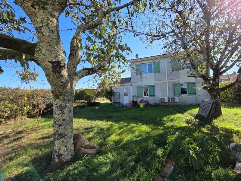 Vente Maison ST SEURIN SUR L ISLE - 4 pièces -95 m² - (33660)