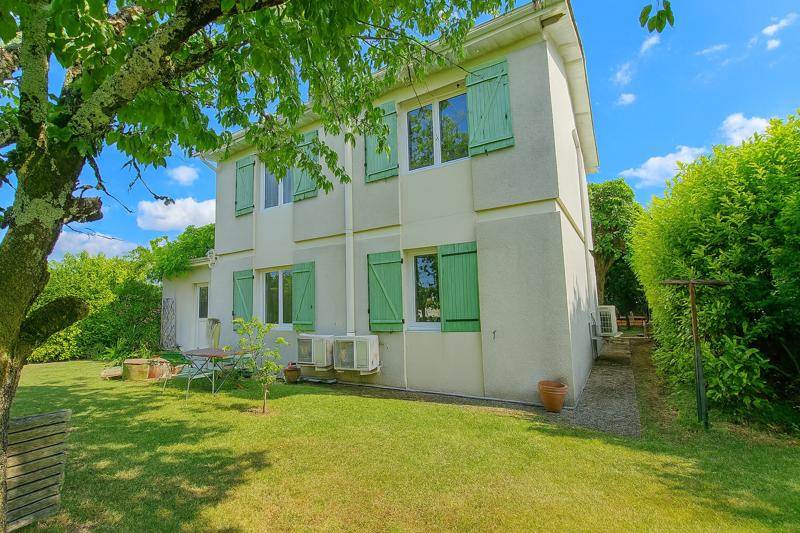 Vente Maison ST SEURIN SUR L ISLE - 4 pièces -95 m² - (33660)