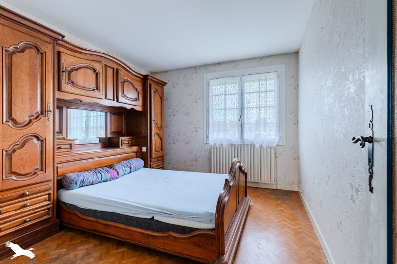 Vente Maison ST SEURIN SUR L ISLE - 5 pièces -130 m² - (33660)