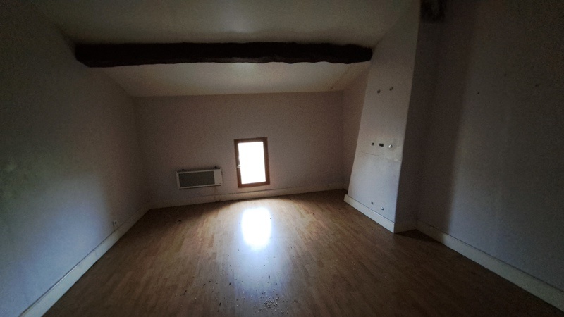 Vente Maison MINZAC - 5 pièces -189 m² - (24610)