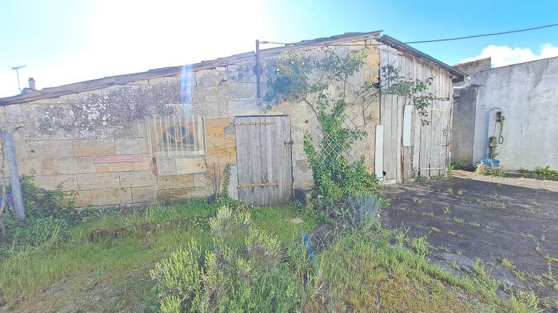 Vente Maison ST SEURIN SUR L ISLE - 2 pièces -67 m² - (33660)