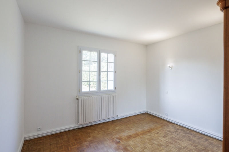 Vente Maison ST SEURIN SUR L ISLE - 4 pièces -117 m² - (33660)