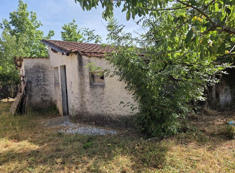 Vente Maison ST SEURIN SUR L ISLE - 1 pièce - - (33660)