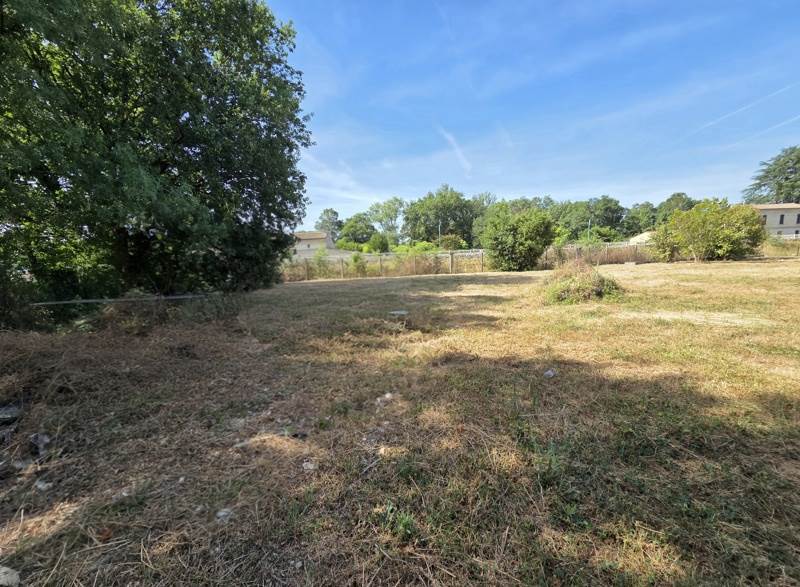 Vente Maison ST SEURIN SUR L ISLE - 1 pièce - - (33660)