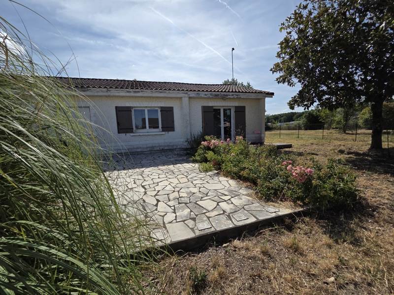 Vente Maison ST SEURIN SUR L ISLE - 2 pièces -44 m² - (33660)