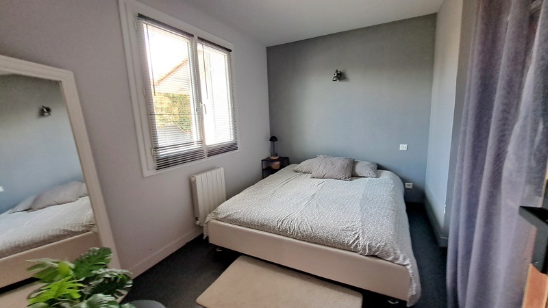 Vente Maison ST SEURIN SUR L ISLE - 5 pièces -111 m² - (33660)