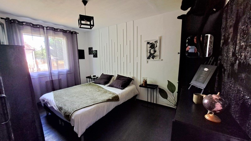 Vente Maison ST SEURIN SUR L ISLE - 5 pièces -111 m² - (33660)