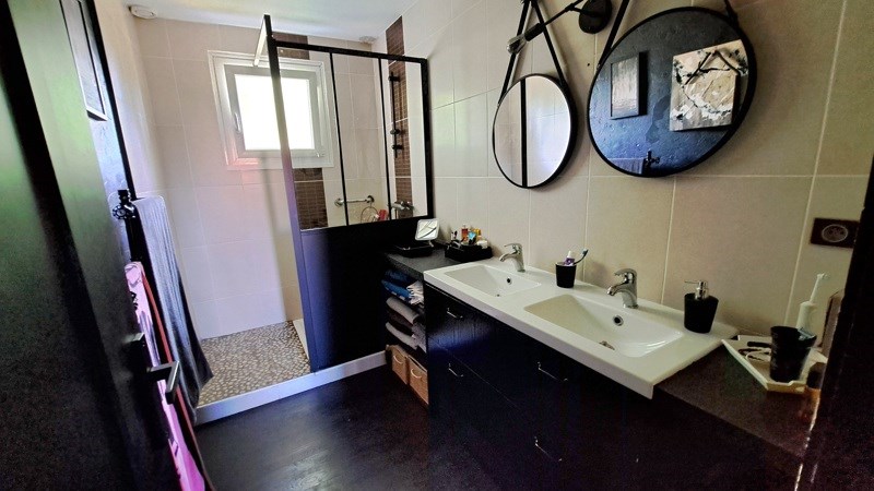 Vente Maison ST SEURIN SUR L ISLE - 5 pièces -111 m² - (33660)