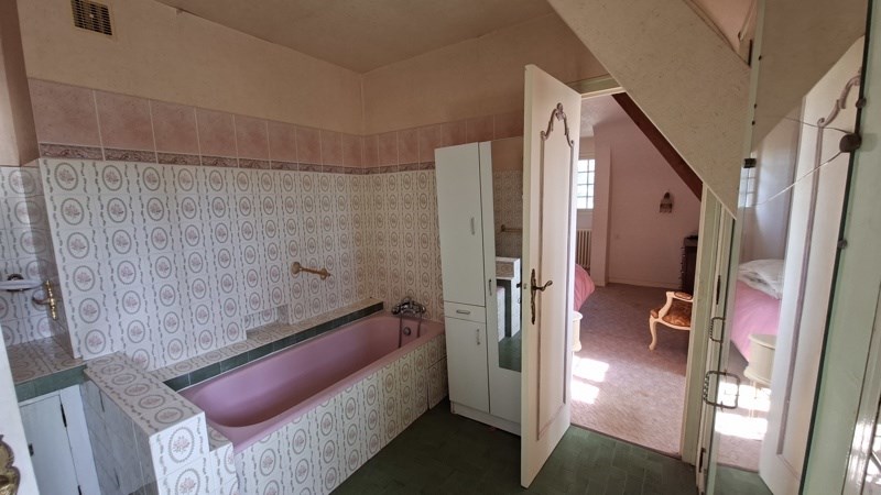 Vente Maison Moulin-Neuf - 5 pièces -181 m² - (24700)