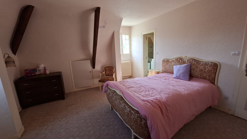 Vente Maison Moulin-Neuf - 5 pièces -181 m² - (24700)
