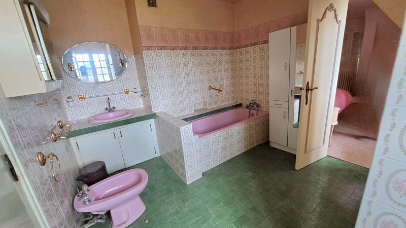 Vente Maison MOULIN NEUF - 5 pièces -181 m² - (24700)