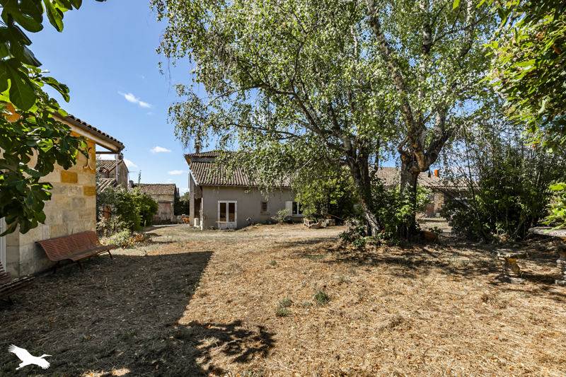 Vente Maison PUYNORMAND - 7 pièces -280 m² - (33660)