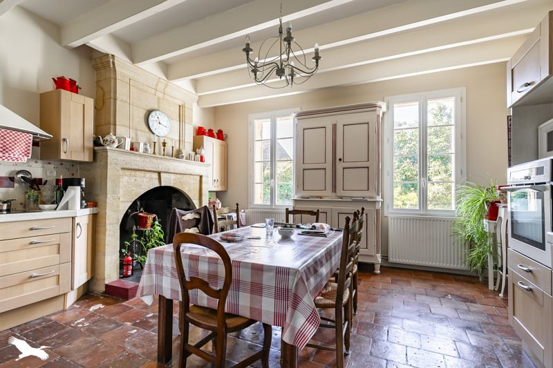 Vente Maison PUYNORMAND - 7 pièces -280 m² - (33660)
