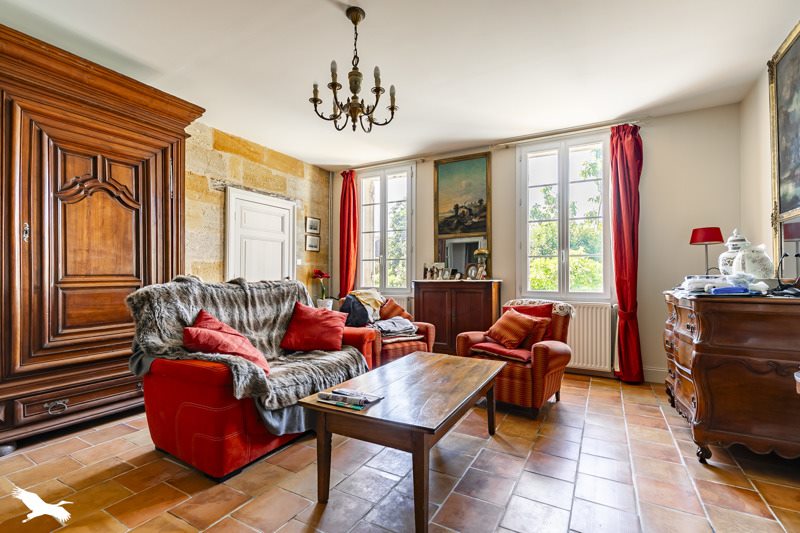 Vente Maison PUYNORMAND - 7 pièces -280 m² - (33660)