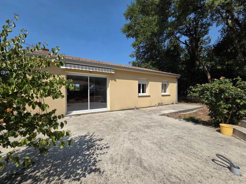 Maison 4 pièces 78 m² · à Saint-Seurin-sur-l'Isle · 78 m² · 161 250 €