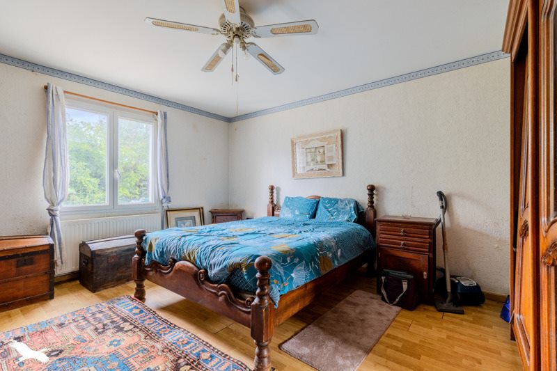 Vente Maison Saint-Seurin-sur-l'Isle - 3 pièces -111 m² - (33660)