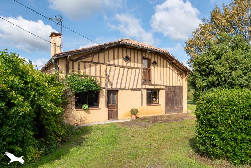 Vente Maison MAUPAS - 6 pièces -183 m² - (32240)